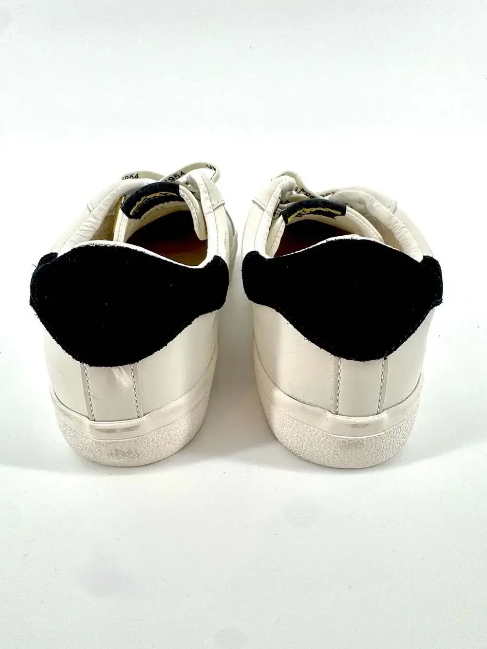 NIB Vintage Havana Epic Leather Low Top Sneakers White Gold Star Size 8 / 38